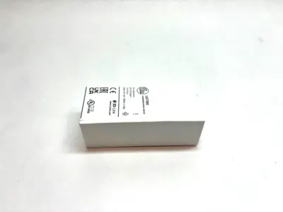 NEW IFM IFM EFECTOR  ULTRASONIC SENSOR