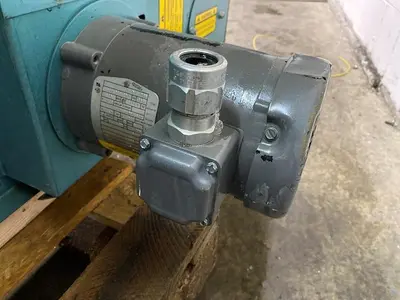 USED 2003 CARTER DAY DFU5