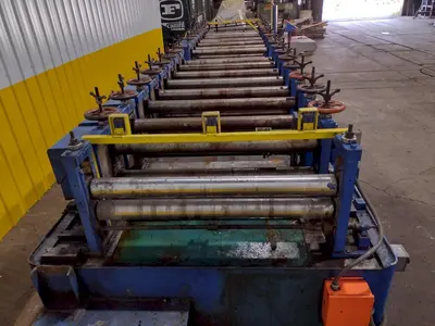 17 STAND X 4" X 48" B&K MODEL #2B-35 RAFTED ROLLFORMER: STOCK #18127