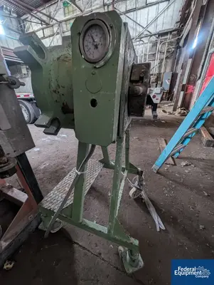 USED Mazzoni Mazzoni Two Stage Single Screw Vacuum Plodder, Model Duplex M350