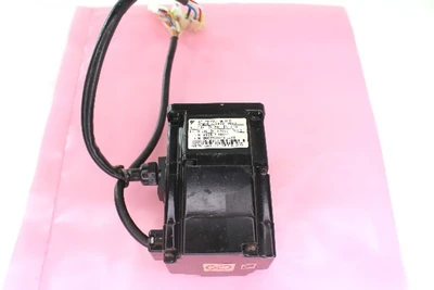 USED YASKAWA ELECTRIC SGMPH-01A2A-YR12