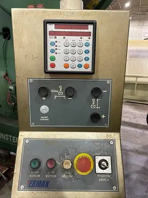 USED 2005 ERMAK AP-10X88