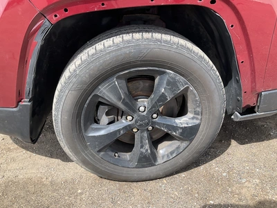 USED 2016 JEEP CHEROKEE