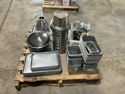 Used MIXED LOT OF STAINLESS STEEL RESTAURANT EQUIPMENT Pans Michigan US | Miedema Asset Management Group #1761559