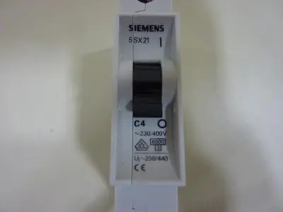 USED SIEMENS 5SX21C4