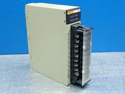 USED OMRON C200HOD212
