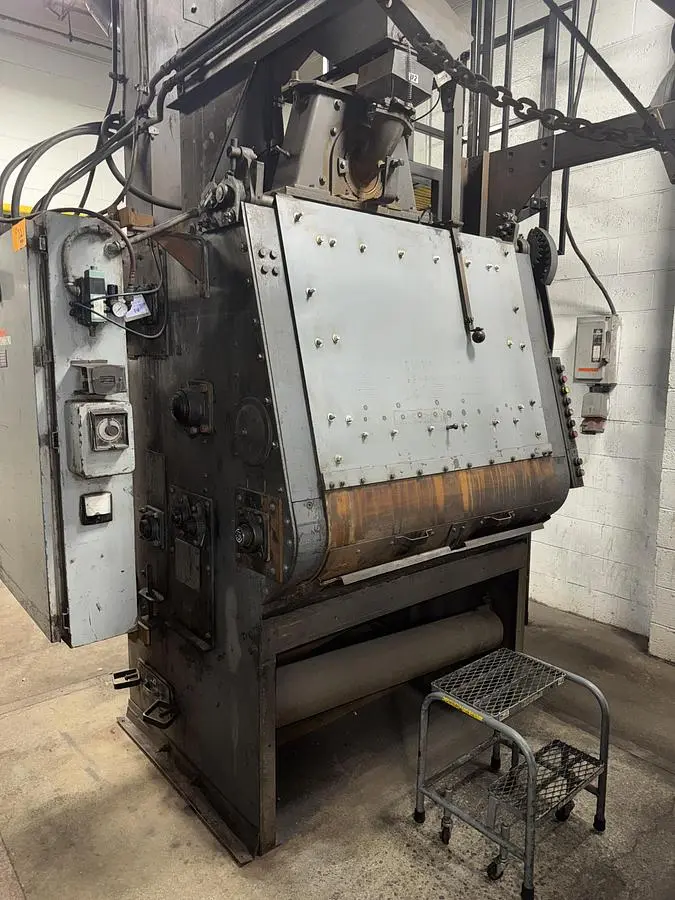 USED WHEELABRATOR 27X36 TUMBLAST
