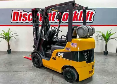 USED 2019 CATERPILLAR 2C3000