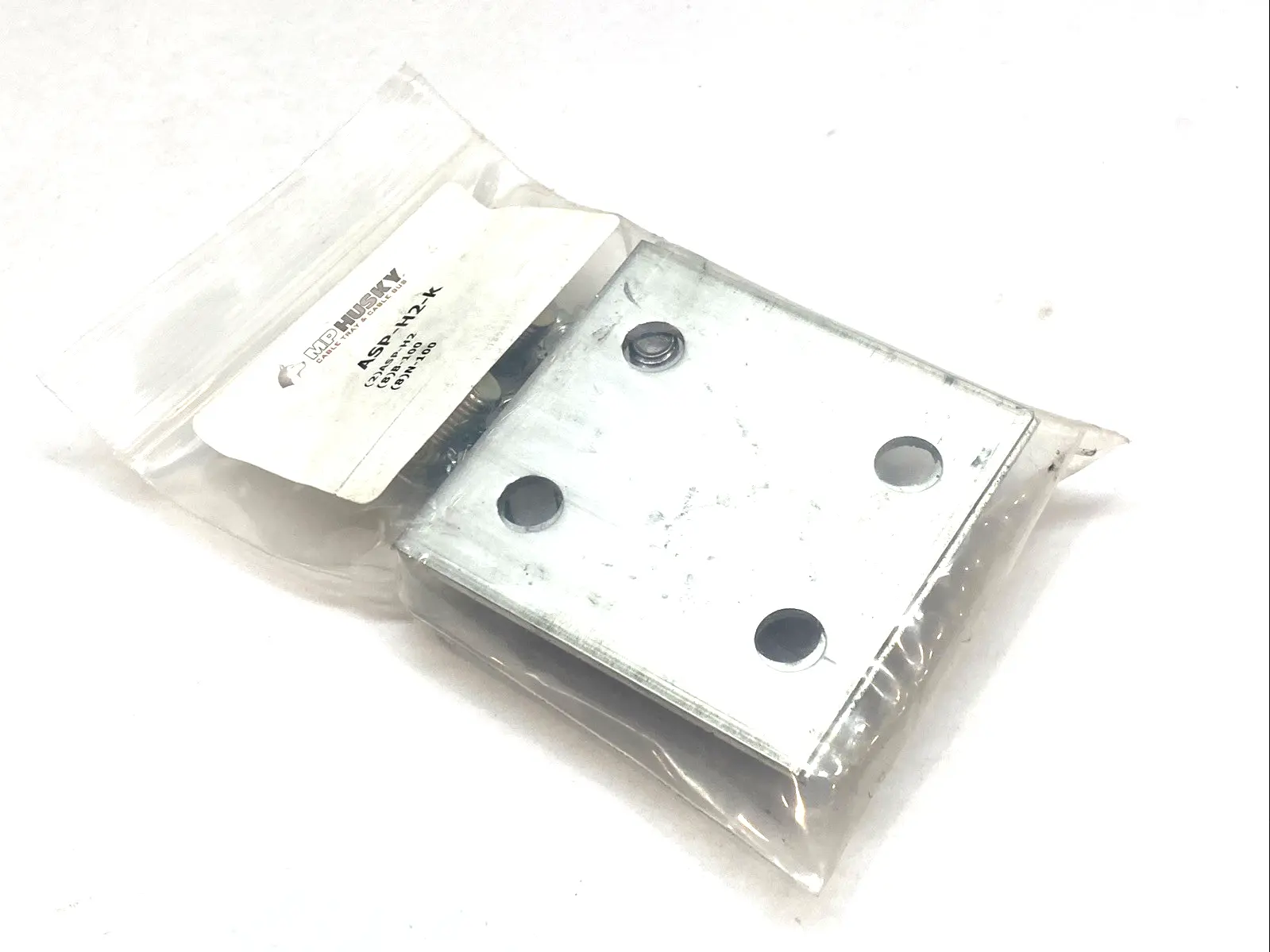 USED MP HUSKY UNIVERSAL SPLICE CONNECTOR KIT 3-3/8"–4-1/2" TRAY