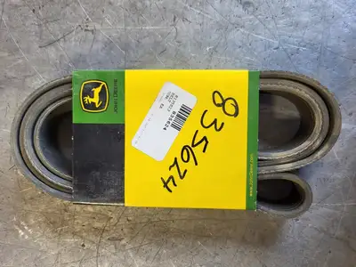 NEW JOHN DEERE R135823