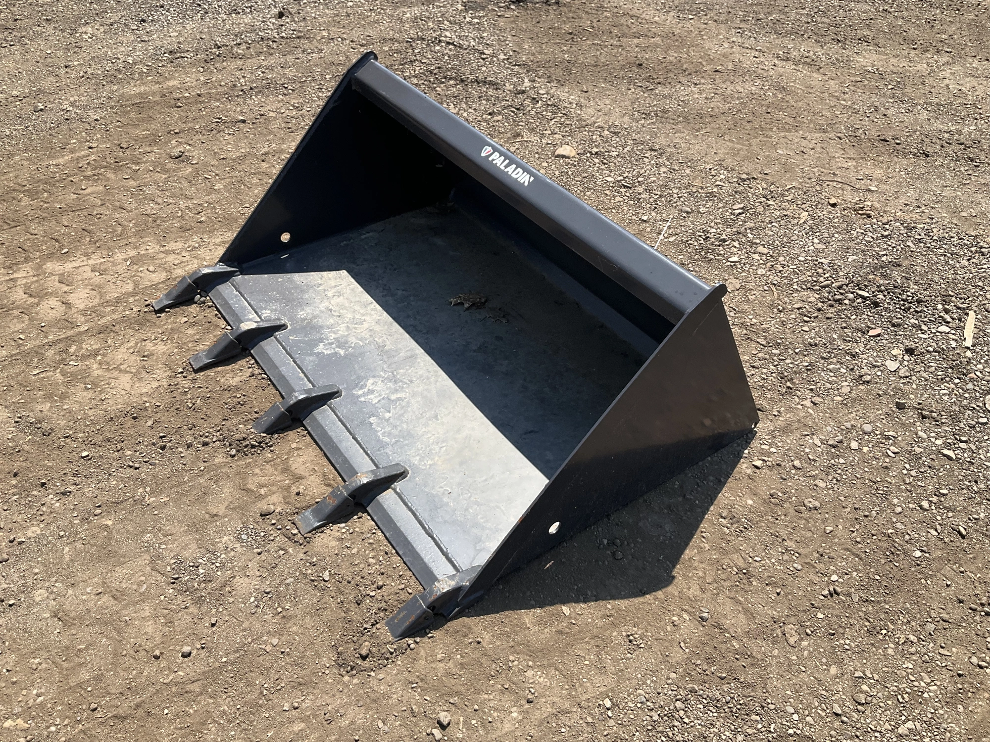 New old stock Paladin 44” high capacity bucket with teeth for a mini skid steer, welded on cutting e...