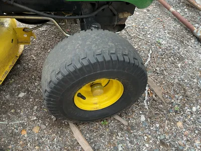 USED JOHN DEERE LA145