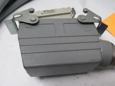 Amphenol/EuroFlex C146 10A064 000 2 male Connector W/66' 13 Conductor Cord Wire