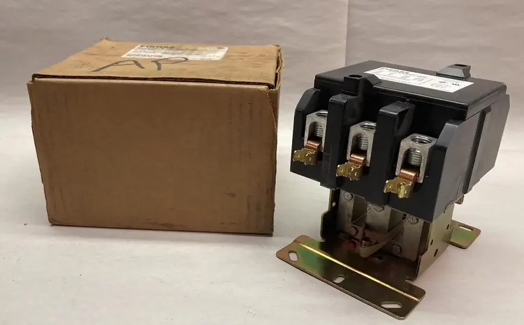 Used FURNAS 42FE35AF106 Miscellaneous Equipment (Electrical & Power) | Surplus Asset Holdings #1202142