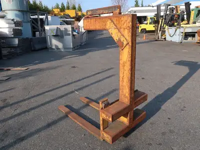 2500 lb Forklift Attachment