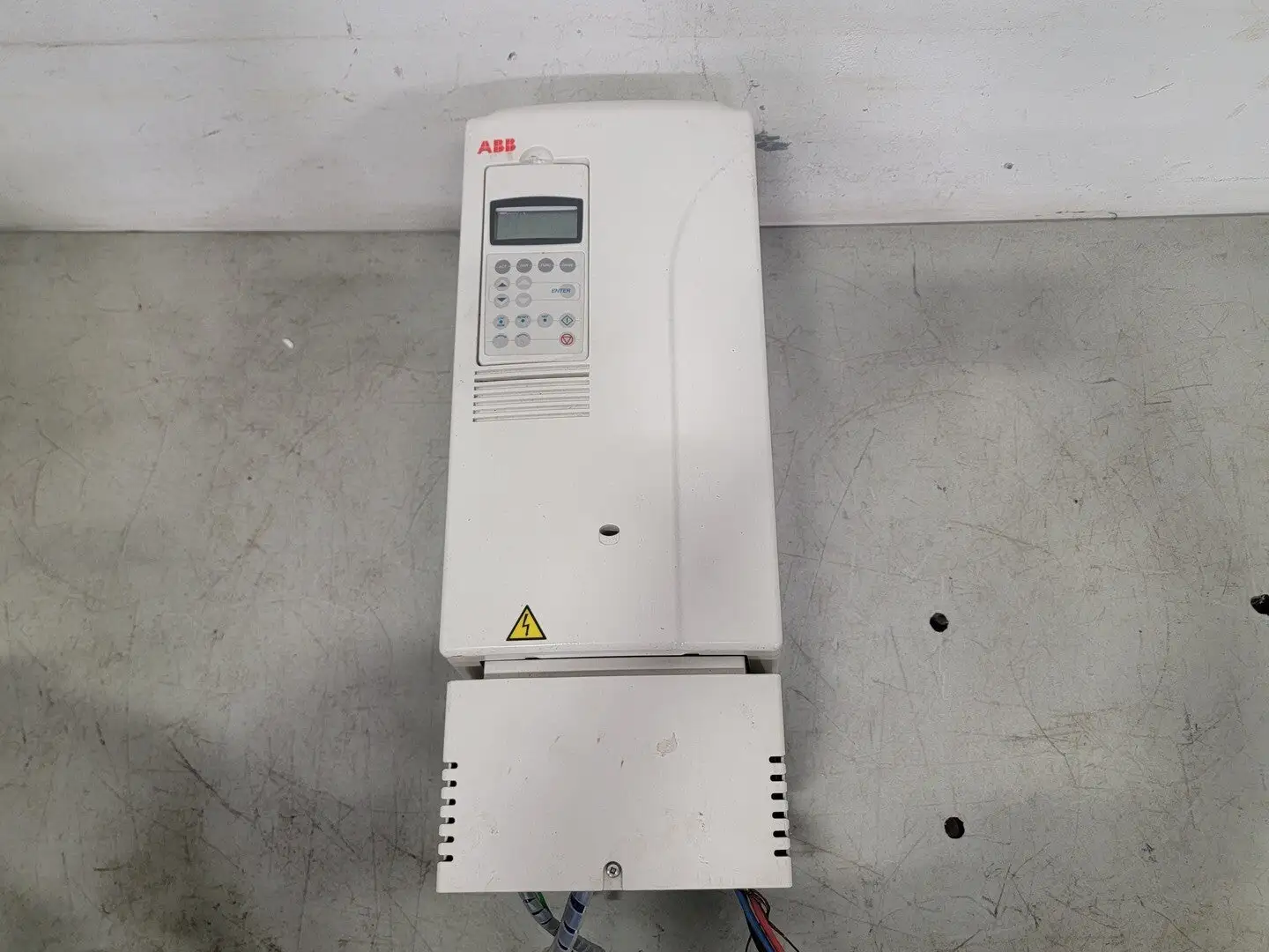 USED ABB ACS800-01-0011-7