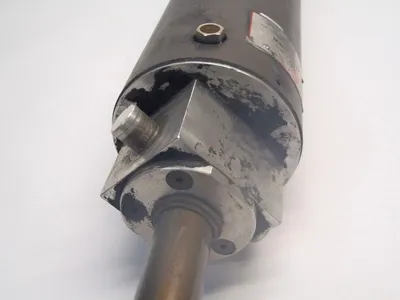 USED TG SYSTEMS WELD ROBOT PNEUMATIC CYLINDER