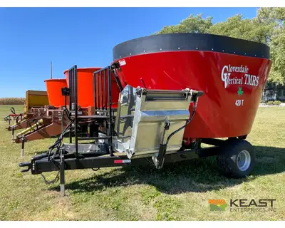 Used CLOVERDALE _UNKNOWN_ Feeder Wagons Iowa US | Keast Enterprises #1360120