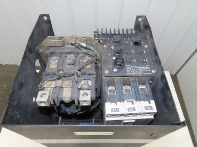 Allen Bradley 1370AR-AOG75-BE High Performance DC Drive 400VDC 180A