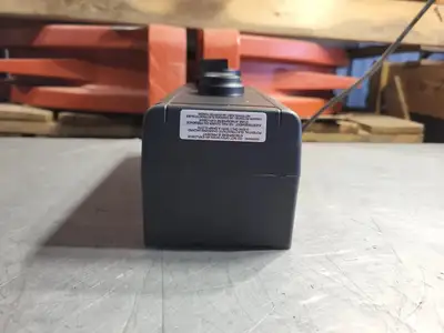 NEW CROUSE-HINDS CHG434