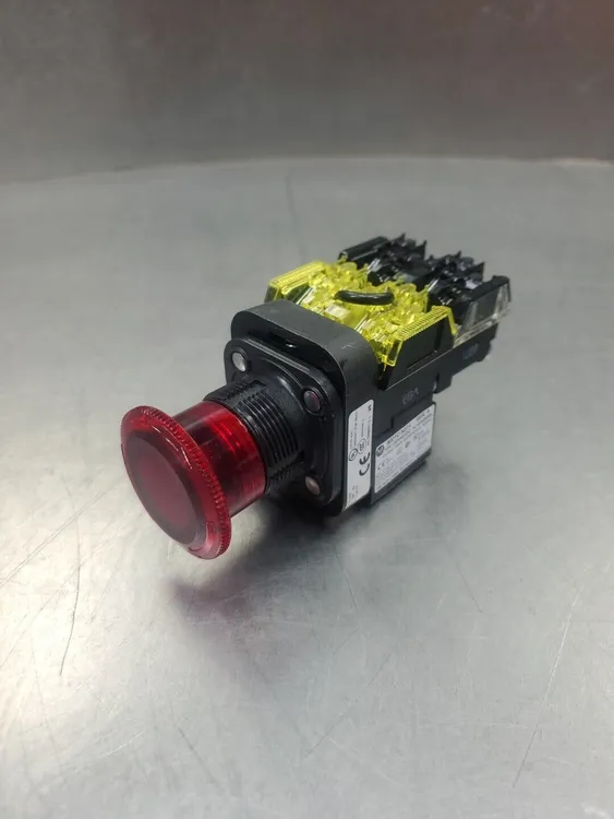 Used Allen-Bradley 800HC-FRXTQH2R3BX Relays & Switches South Carolina US | Palmetto Automation #1162154