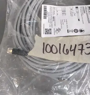 Sick YF8U14-100VA3XLEAX Proximity switch sensor Loc5E24