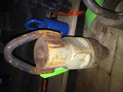 Used AFTERMARKET 410310437 LIFTING PLUG Drilling Attachments Pennsylvania US | East West Machinery & Drilling #1417028