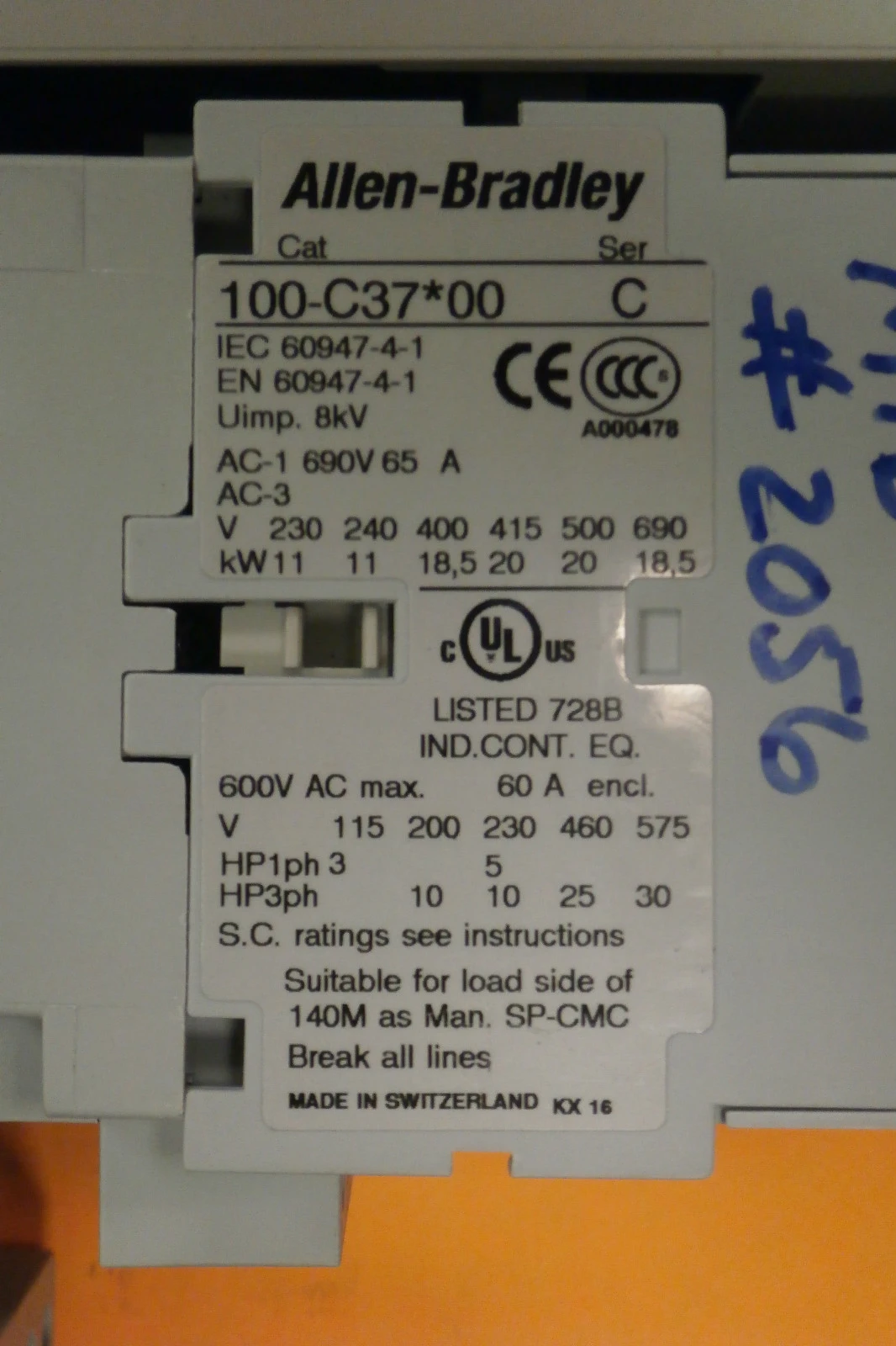 USED Allen-Bradley 140M-F8E-C32  + 100-C37
