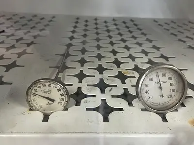 USED VWR 1920