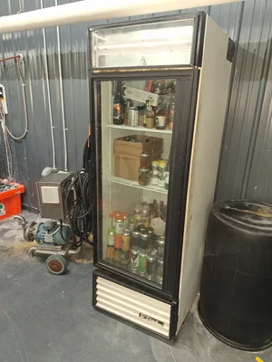 Used _UNKNOWN_ _UNKNOWN_ Display Refrigerators Georgia US | Auction Management Corporation #1548567