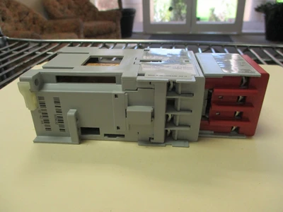 USED Allen-Bradley 700-CF310D