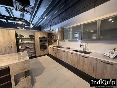 Used MULTIPLE _UNKNOWN_ Retail Store Fixtures US | IndiQuip #1284607