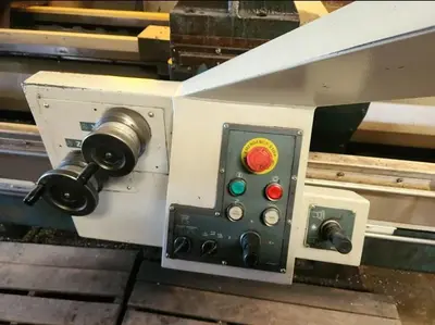 USED 2006 ROMI M33 X 80"