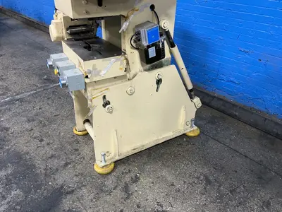 Used MANZONI 2038 Single Station Punches Ohio US | HGR 24 #1561839