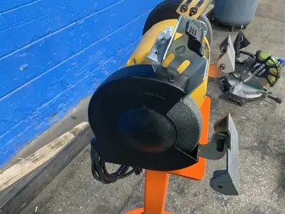 Used DEWALT DW756 Pedestal Type Grinders (Double End) Ohio US | HGR 24 #1276878