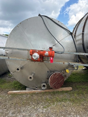 _UNKNOWN_ _UNKNOWN_ Tank S/S -4000 To 5999Gal. (H=height, L=length) | Perry Equipment (5)