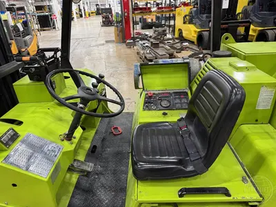 Used 2015 VERSALIFT 25/35 Misc Forklifts Illinois US | Forklift Exchange #1272916