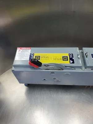 Square D QMJ361T Ser E1 Branch Switch, 30A 600V 3Pole. 4F-37