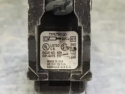 USED SQUARE D QO115