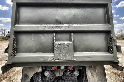 Used 2005 STERLING L9500 Dump trucks Ohio US | Proxy Equipment #1383077