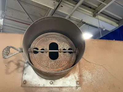 Used ZERO MANUFACTURING 220900R&DF 3PD Blast Room (Manual Booth) Ohio US | HGR 24 #1452470