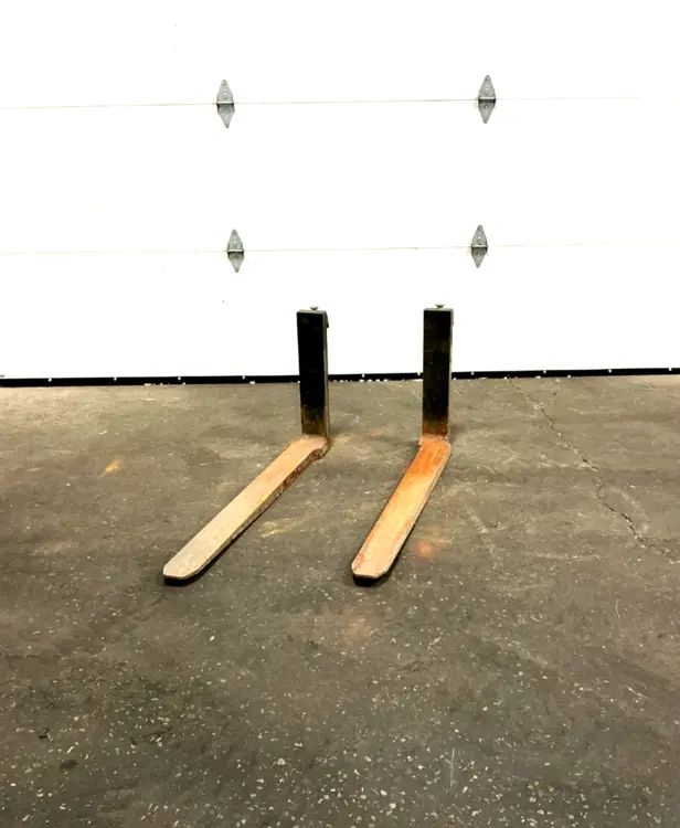 Used CASCADE EA001 Pallet Forks Ohio US | Equipment Recovery Corp. #1331817