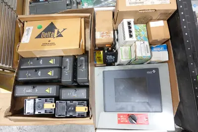 4 PALLETS OF ASSORTED AUTOMATION