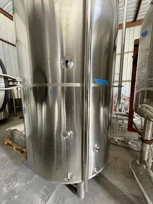 Used _UNKNOWN_ 930 HLT Stainless Steel Tanks Oregon US | Ager Tank & Equipment Co. #1418764