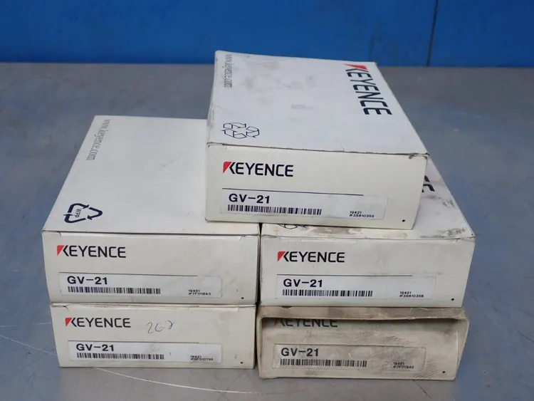 Used KEYENCE GV21 Amplifiers | HGR 24 #741201