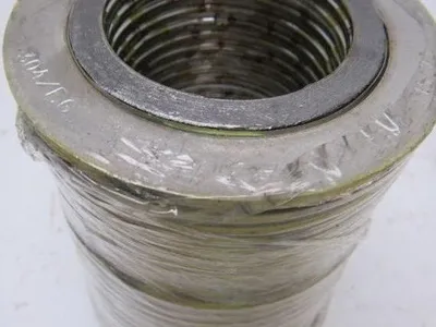Leader 324654 Metallic Spiral Wound Pipe Gasket 1-1/2" 3/600# Lot of 25