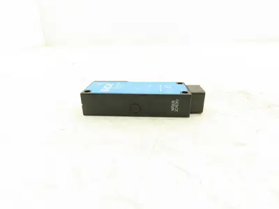Sick 2018243 WS18-2D630 Through-Beam Photoelectric Sensor 10-30VDC 20m
