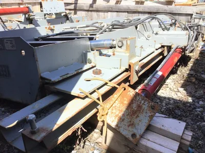 Serco HRL HYDRAULIC RAIL DOCK LEVELER