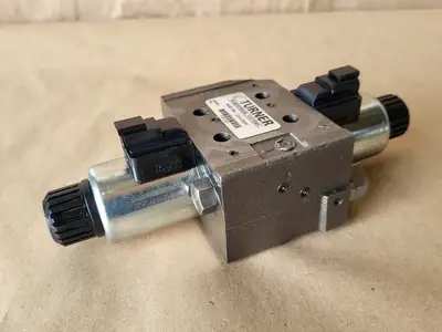 NEW TURNER CKA70856