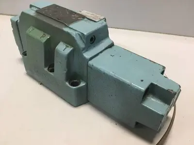 USED REXROTH 4WRZ25W3325316